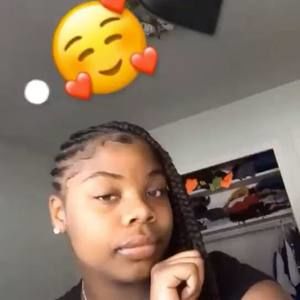 Meet your Posher, Marie